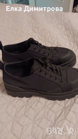 Обувки reserved