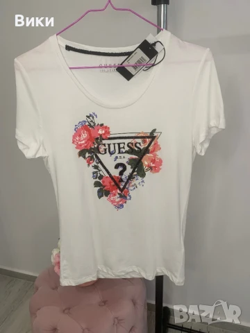 Тениска Guess размер М, снимка 5 - Тениски - 50449528
