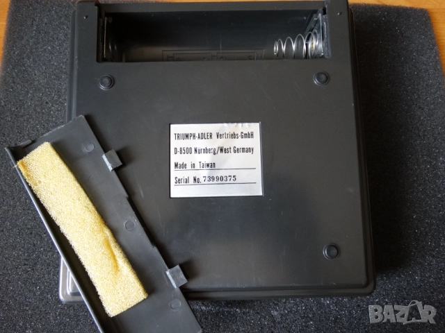 ADLER D100 - стар, качествен и много красив калкулатор ..., снимка 8 - Колекции - 51701710