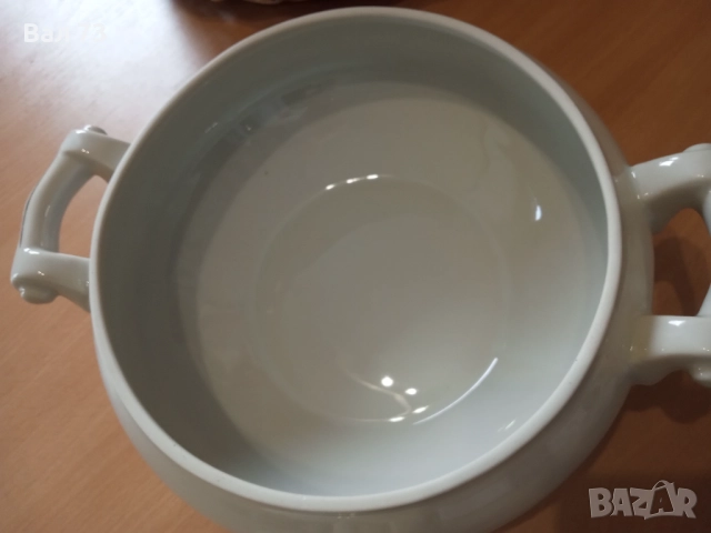 Порцеланов супник,сосиера  и овална чиния, снимка 4 - Сервизи - 51981650