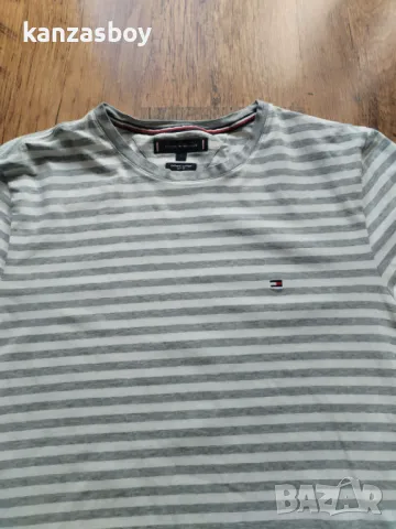 Tommy Hilfiger - страхотна мъжка тениска L, снимка 2 - Тениски - 50131193