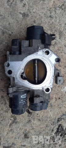 Дроселова клапа Peugeot 206 306 1.4, снимка 2 - Части - 53578878