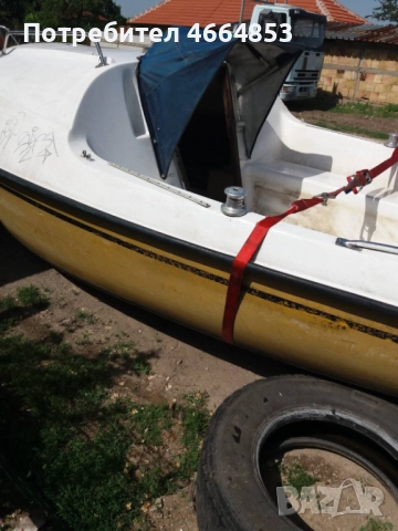 Яхта моторна, снимка 5 - Воден транспорт - 52592057