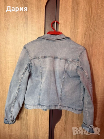 Детско дънково яке, снимка 3 - Детски якета и елеци - 52772926