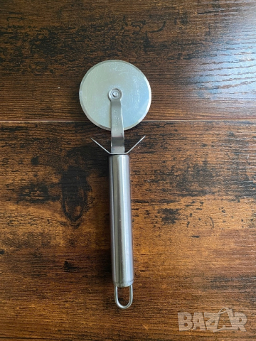 Форма за air fryer, коледни форми за бисквити, нож за пица и др, снимка 10 - Други - 50562019