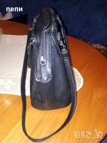 Дамска чанта на H.M, снимка 3 - Чанти - 27129762