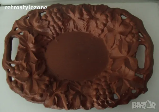 № 7951 стар руски поднос   - релефни орнаменти- размер - 34 / 25 см  елипса - синтетика- соц.период, снимка 2 - Други - 49590277