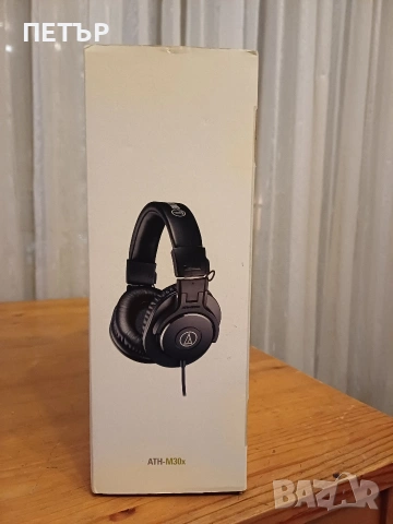 Audio Technica ATH - M 30 чисто нови аудио слушалки не използани, снимка 2 - Слушалки и портативни колонки - 53214756
