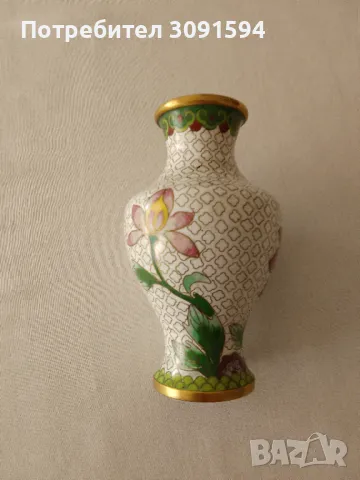 медна ваза Cloisonne - клозоне, клетъчен емайл.