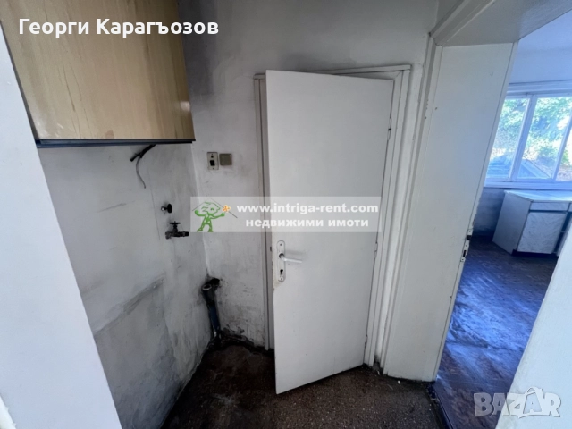 №3946 Етаж от къща със самостоятелен вход и двор | квартал Любен Каравелов, град Хасково., снимка 12 - Етаж от къща - 51720741