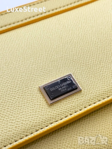 Дамски Чанти 🤍 Dolce GABANNA , снимка 18 - Чанти - 52497916