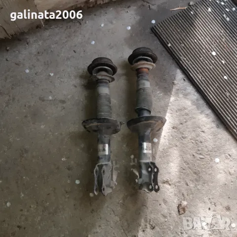 Предни амортесьори от Фолксваген, снимка 3 - Части - 49910849