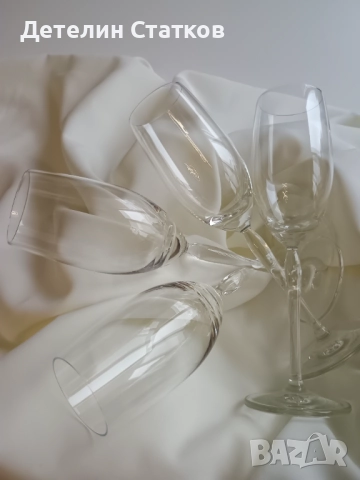 Елегантен комплект от 4 малки чаши за бяло или пенливо вино , снимка 2 - Чаши - 52394582