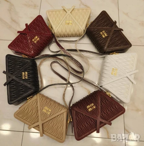чанти Miu Miu , снимка 9 - Чанти - 50589061