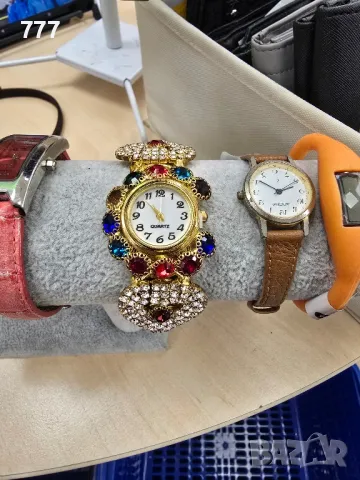 дамски часовник , снимка 5 - Дамски - 48896742