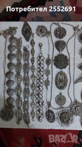 Колие, снимка 10 - Колиета, медальони, синджири - 29829828