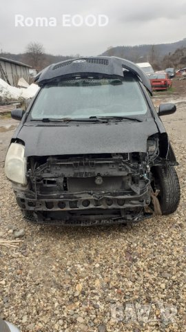 Toyota Yaris-1.0куб.бензин/70к.с./2006г-на части