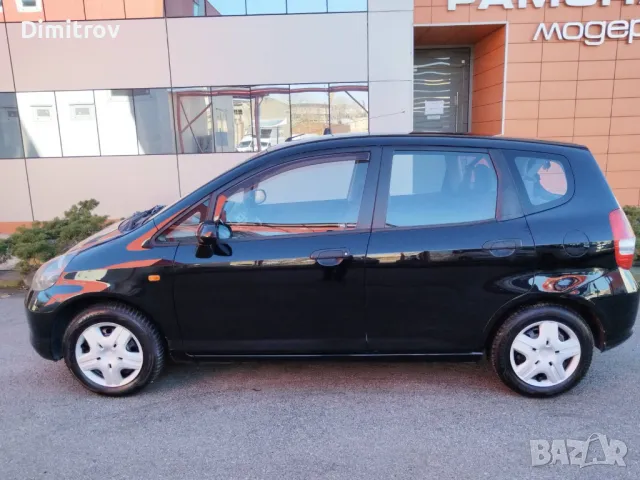 Продава се Хонда джаз Honda jazz 1.4i, снимка 3 - Автомобили и джипове - 48888197