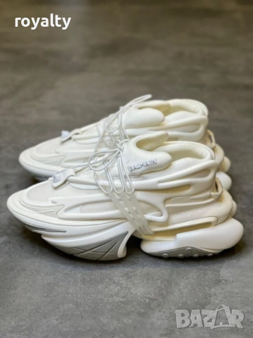 Balmain Unicorn Бели Дамски Маратонки 36-40 Номер с Кутия , снимка 2 - Маратонки - 53075010