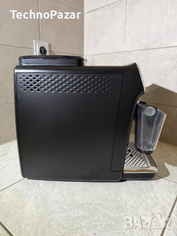 кафемашина Philips EP3243, снимка 6 - Кафемашини - 53295296