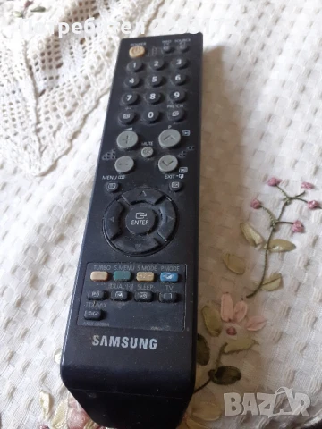 Стари дистанционни Самсунг,Филипс и др., снимка 8 - Дистанционни - 47399626