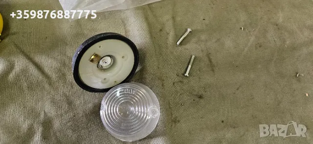 Габарит светлина Жук Ниса Ремарке трактор ретро соц полски , снимка 3 - Части - 50368274