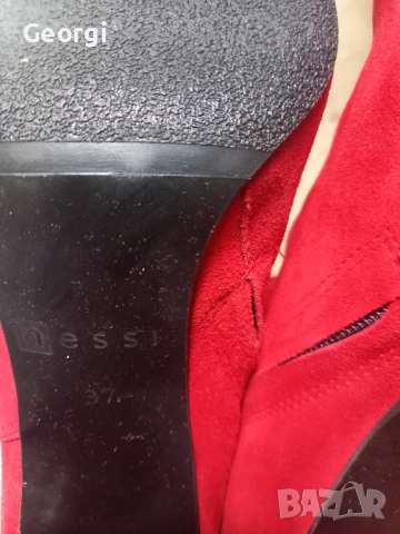 Дамски Ботуши чисто нови червени, снимка 4 - Дамски ботуши - 51133441