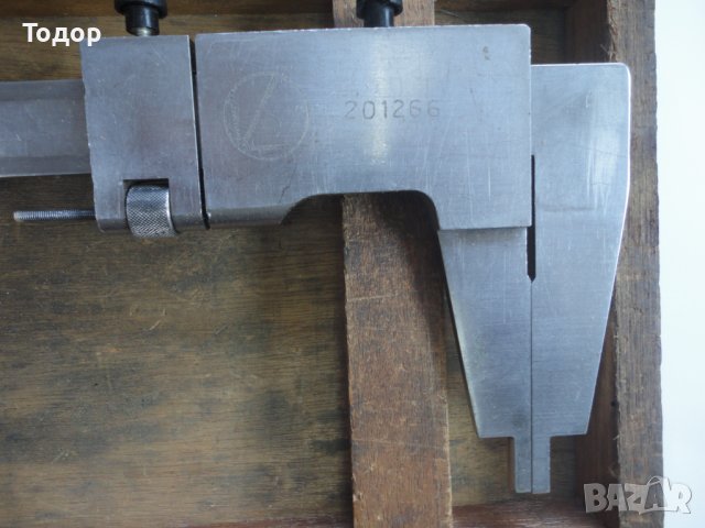 Голям професионален японски шублер Mitutoyo в кутия , снимка 6 - Шублери - 43936777