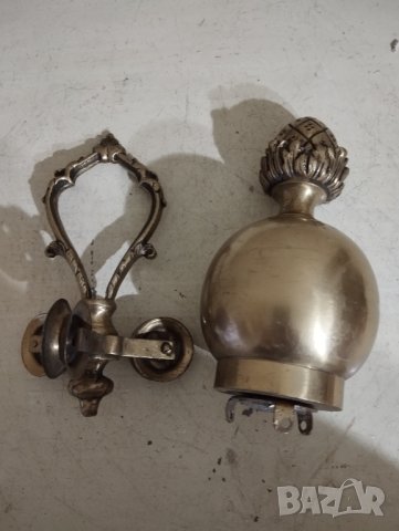 Тежест за полилей с механизъм