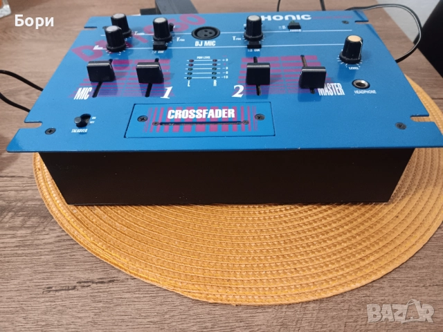 Phonic DM 1050 мишпулт/миксер, снимка 8 - Ресийвъри, усилватели, смесителни пултове - 51880041