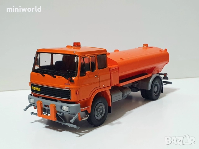 Liaz 110.850 SA8 Skoda водоносна - мащаб 1:43 на DeAgostini моделът е нов в блистер