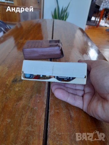 Старо радио,радиоприемник Golden Gyonne, снимка 7 - Антикварни и старинни предмети - 37249394