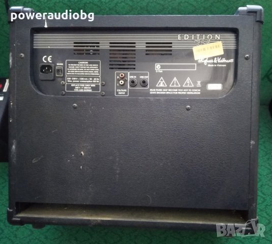 Китарен усилвател Hughes & Kettner blu edition 60dfx - 60Вата с '12 инча Celestion говорител , снимка 6 - Китари - 27299844