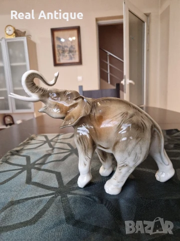 Топ рядка антикварна колекционерска порцеланова фигура статуетка Royal Dux 