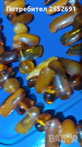 Кехлибарено колие , снимка 4 - Колиета, медальони, синджири - 44085603