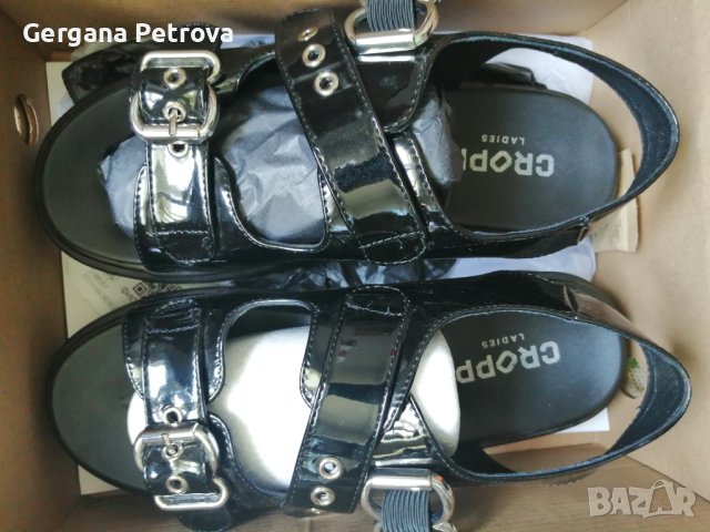 Лачени сандали с дебела подметка