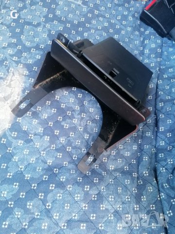 Пежо 307 Пепелник , снимка 4 - Части - 39160260