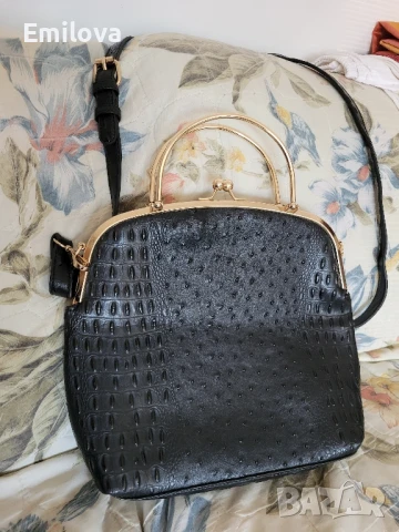 Елегантна дамска чанта, снимка 2 - Чанти - 50767629