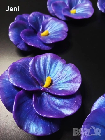 Виолетка/Теменужка подаръчен сапун, снимка 2 - Декорация за дома - 53013195