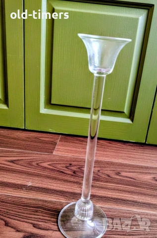 Стъклени свещник 