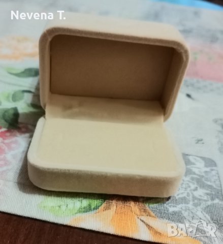 Кутия за халки, снимка 2 - Сватбени аксесоари - 42992898