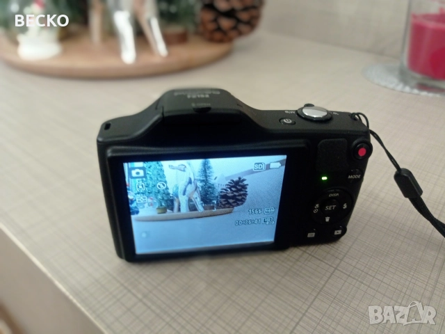 Фотоапарат Kodak PIXPRO FZ152, снимка 3 - Фотоапарати - 52774800