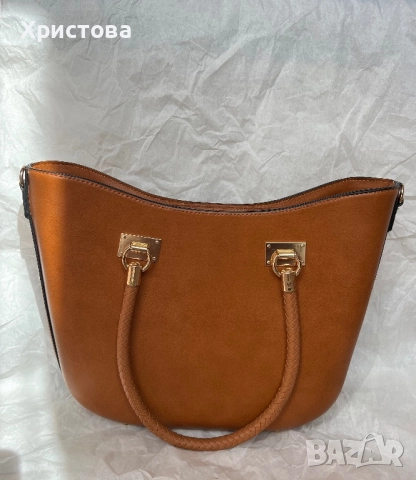 Дамска чанта patrizia pepe, снимка 5 - Чанти - 51710607