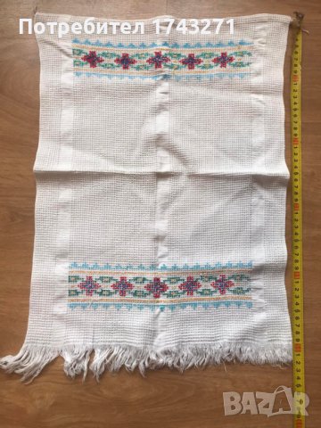 Ръчнобродирани карета и кърпа за пешкирник, снимка 7 - Антикварни и старинни предмети - 38198787