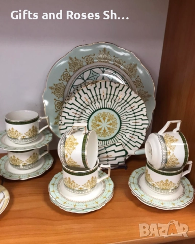 Прекрасен порцеланов сервиз за дълго кафе