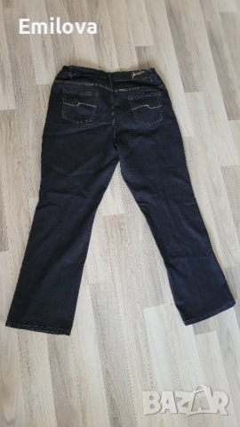 Дамски дънки Yessica 50 номер, снимка 3 - Дънки - 51706543