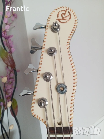 Ел. бас китара , снимка 10 - Китари - 53470395