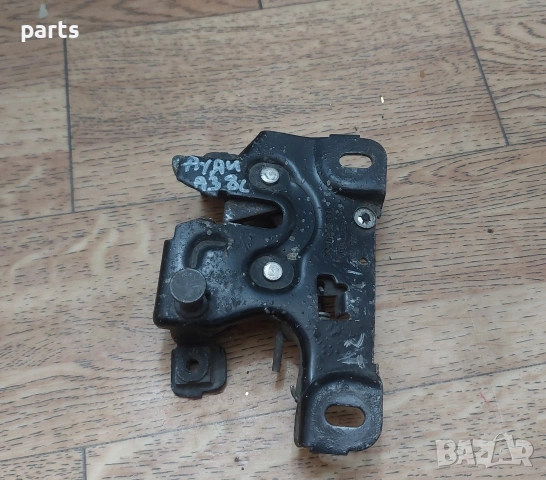 Ключалка Ауди A3 8L N:8235 - 8L0823509C, снимка 5 - Части - 52745689