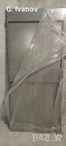 Продавам нови  Метални Противопожарни Врати за мазета складове вили, снимка 14 - Други - 43899714