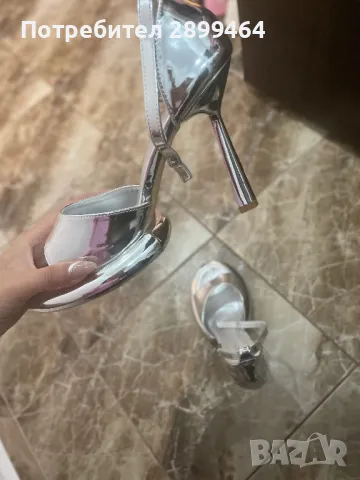 Сребърни сандали, снимка 2 - Сандали - 47579776